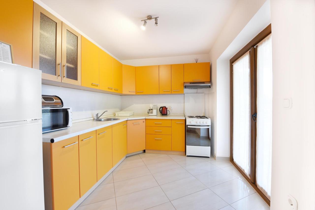 Apartments Mirasol Умаг Экстерьер фото