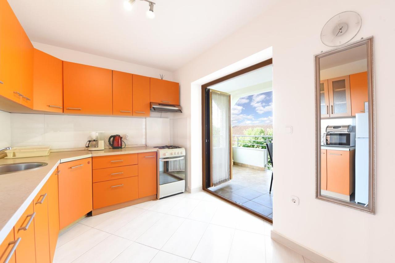 Apartments Mirasol Умаг Экстерьер фото