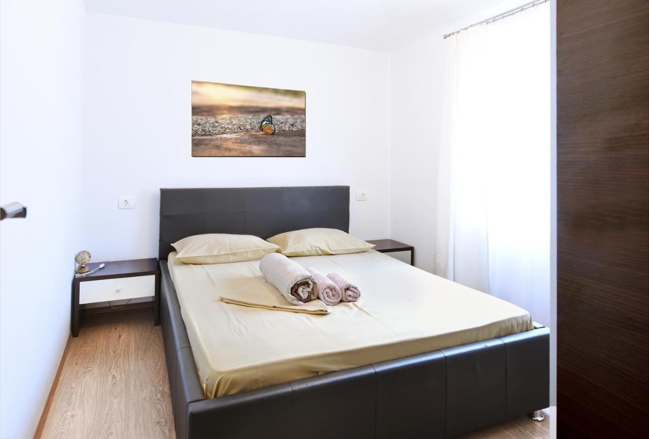 Apartments Mirasol Умаг Экстерьер фото