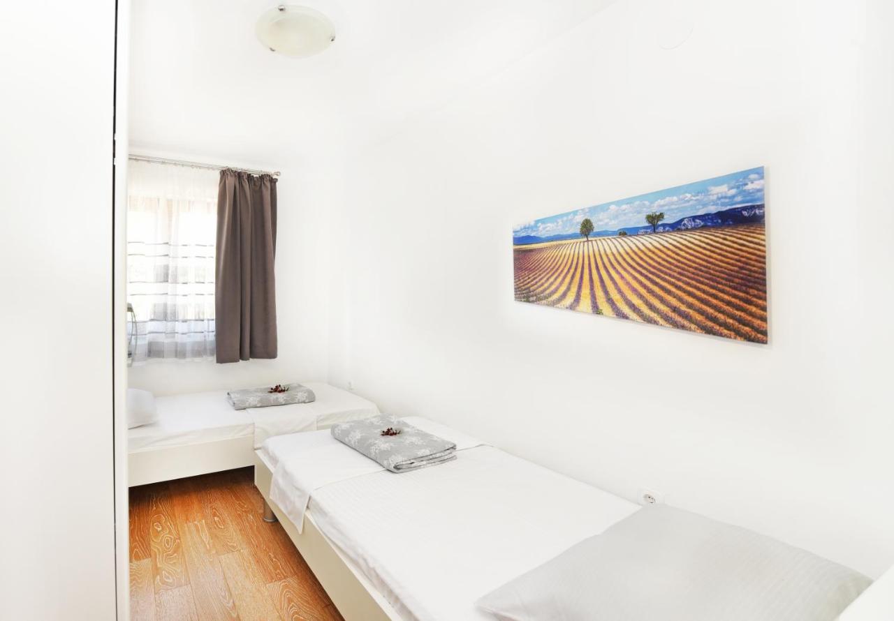 Apartments Mirasol Умаг Экстерьер фото